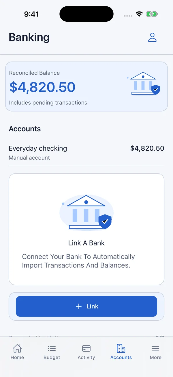 EyeCash banking screen with linked accounts and net worth