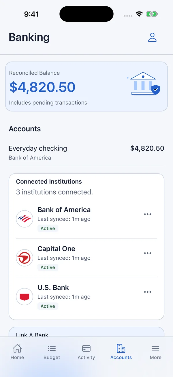 EyeCash banking screen with linked accounts and net worth